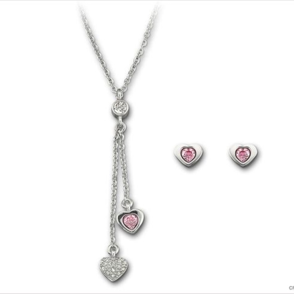 New Swarovski Leslie Set (Hearts) with Necklace and Earrings